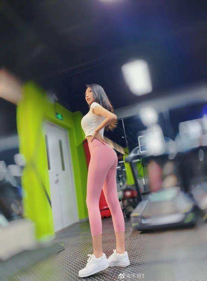 爱游戏全站APP入口苹果版app下载截图